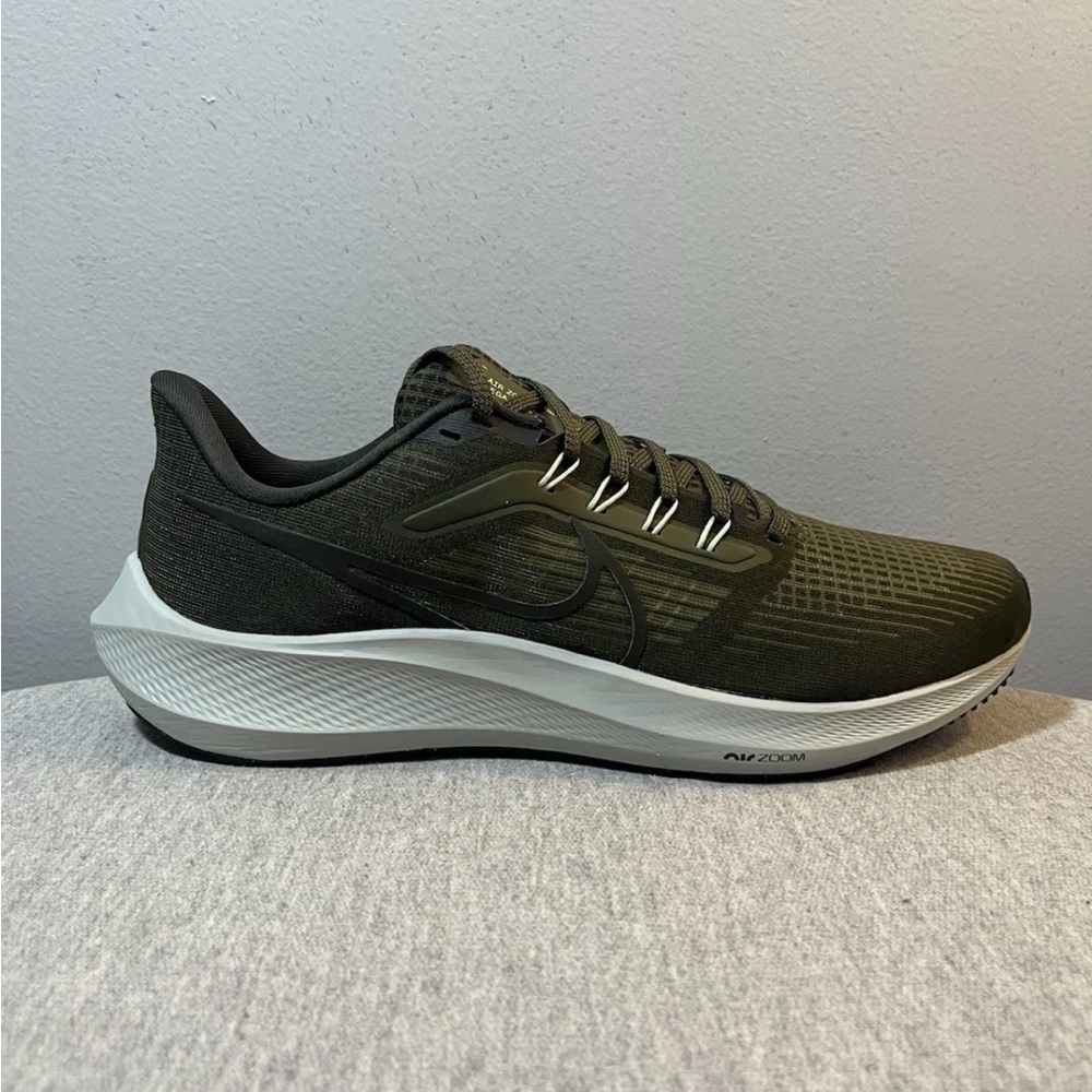 Nike Air Zoom Pegasus 39 Cargo Khaki Running Men's Shoe Size 12 DH4071-300​ - Picture 2 of 10